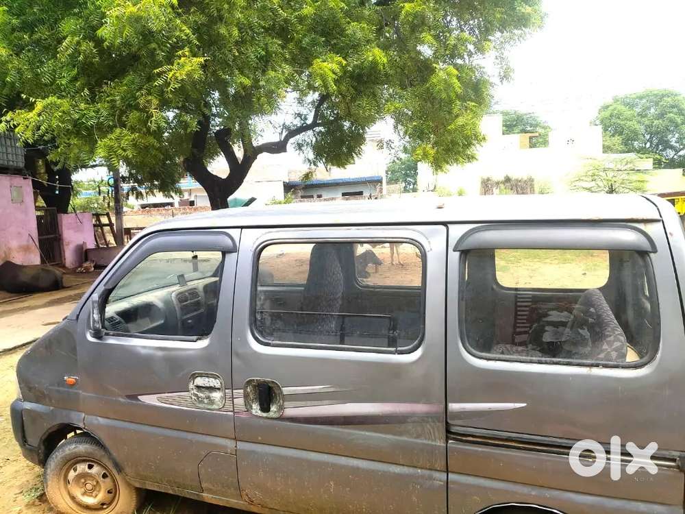 Urgent Sale- 2014 Eeco 7 Seater Cng Pass 2027 Tak -& - Rc 2029 Tk