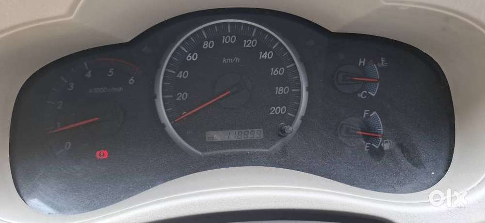 Toyota Innova 2.0 Vx (petrol) 8 Seater Bs Iv, 2013, Diesel