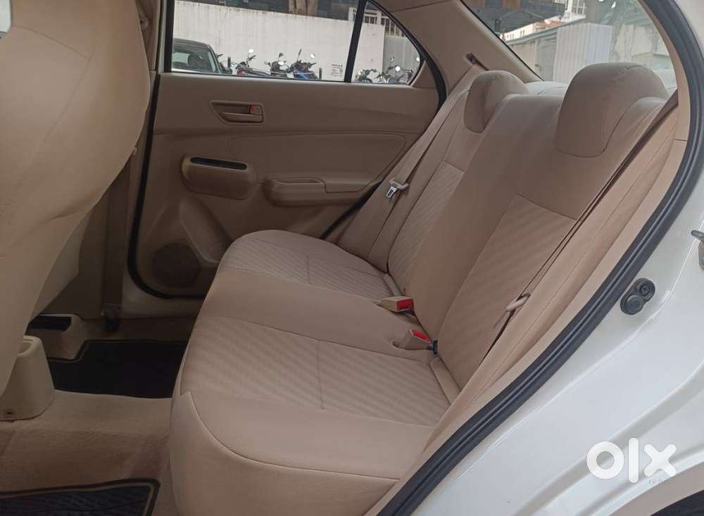 Maruti Suzuki Swift Dzire Lxi Option, 2022, Petrol