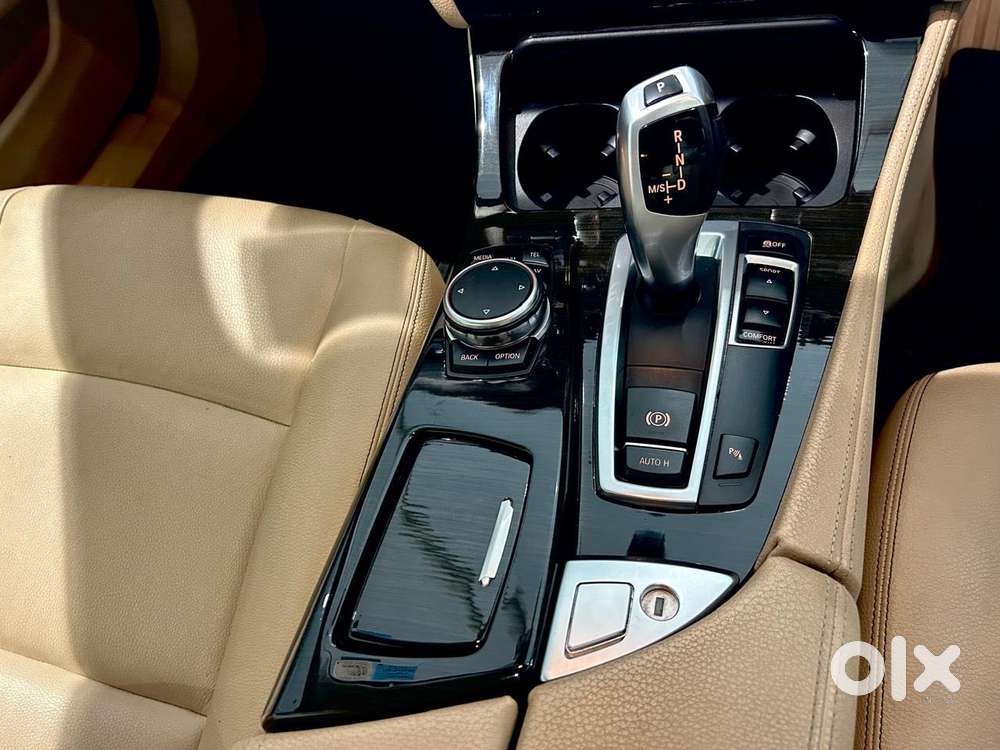 Bmw 5 Series 2.0 520i Luxury Line, 2016, Petrol