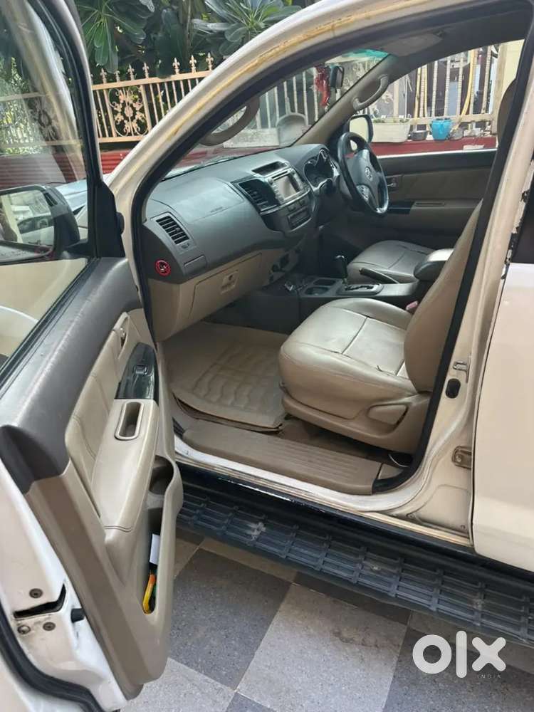 Toyota Fortuner Diesel 2013