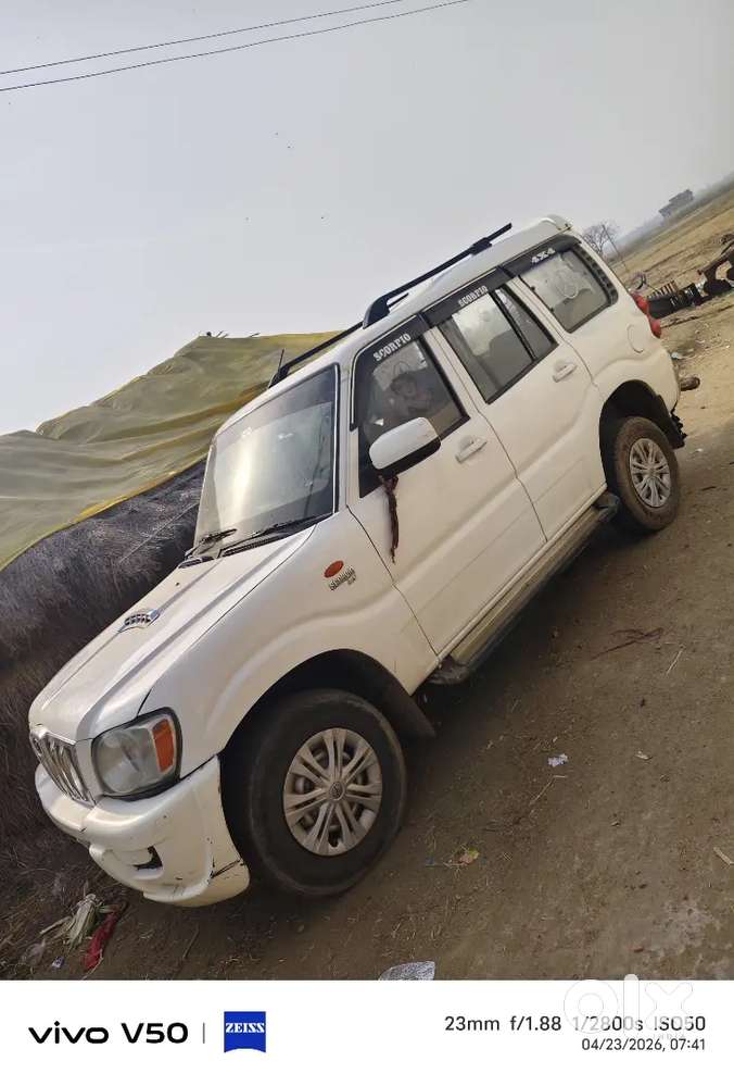 Gari Fully Condition Me Hai