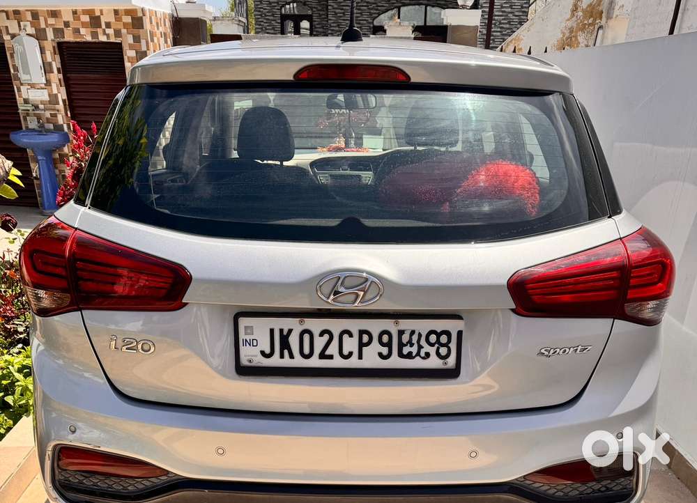 Hyundai I20 Sportz 2050
