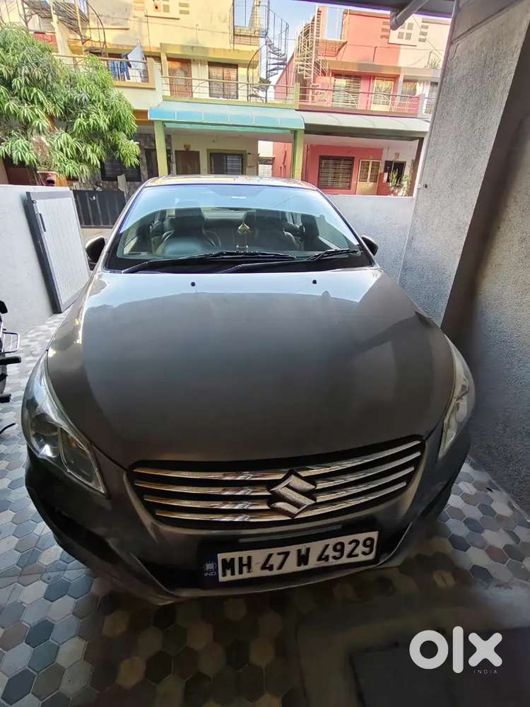 1.maruti Suzuki Ciaz 2017-18 Cng & Hybrids 72500 Km Driven