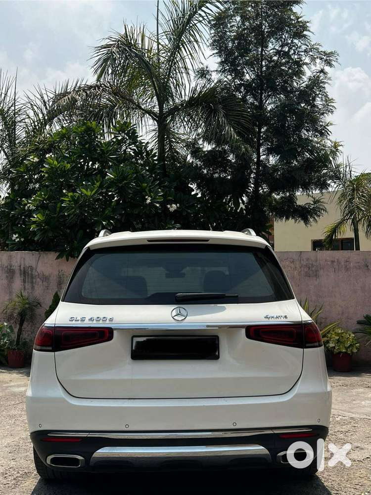 Mercedes Benz Gls 400d Model 2023 Family Car