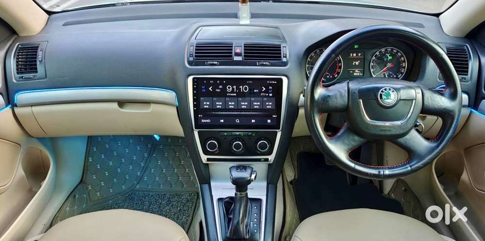 Skoda Laura Elegance 2.0 Tdi Cr At, 2012, Diesel