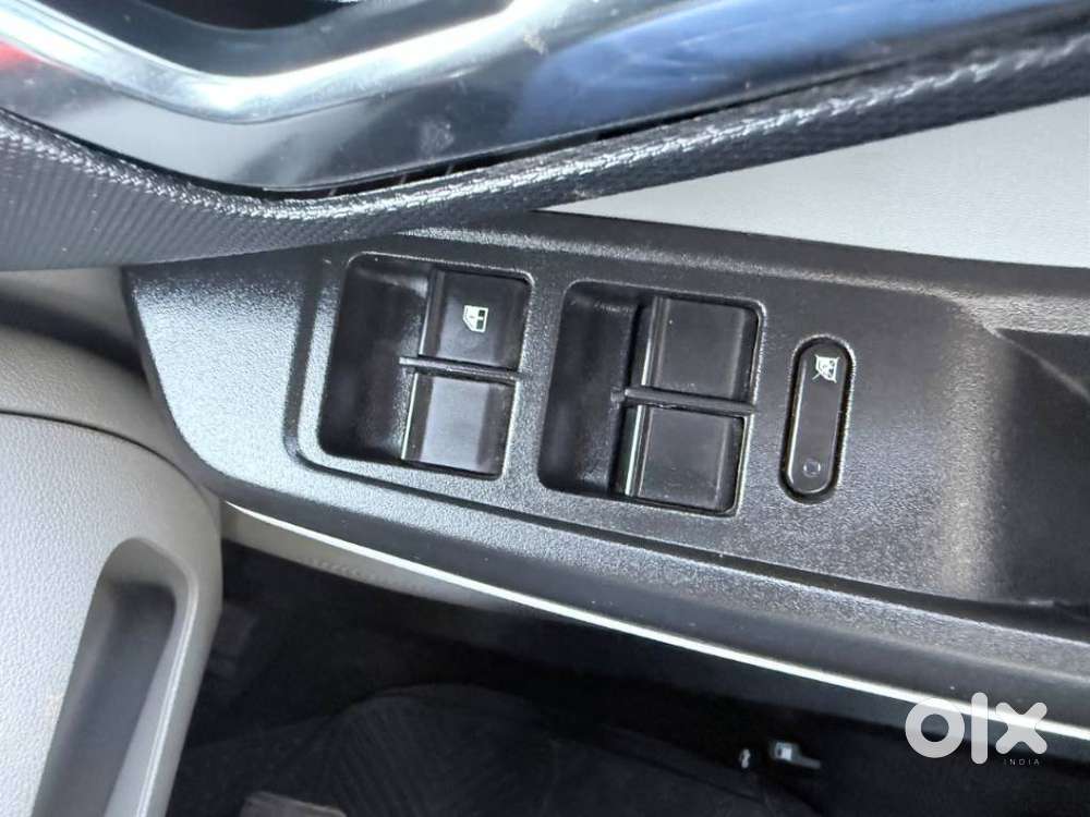 Tata Tiago 1.2 Revotron Xza, 2021, Petrol