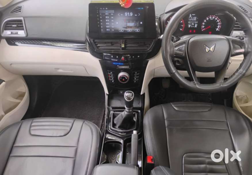 Mahindra Xuv 3xo, 2024, Petrol