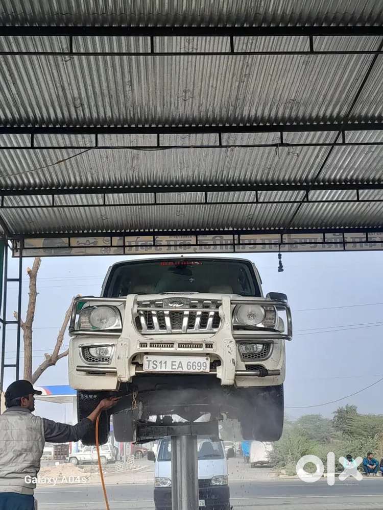 M Hwk Scorpio