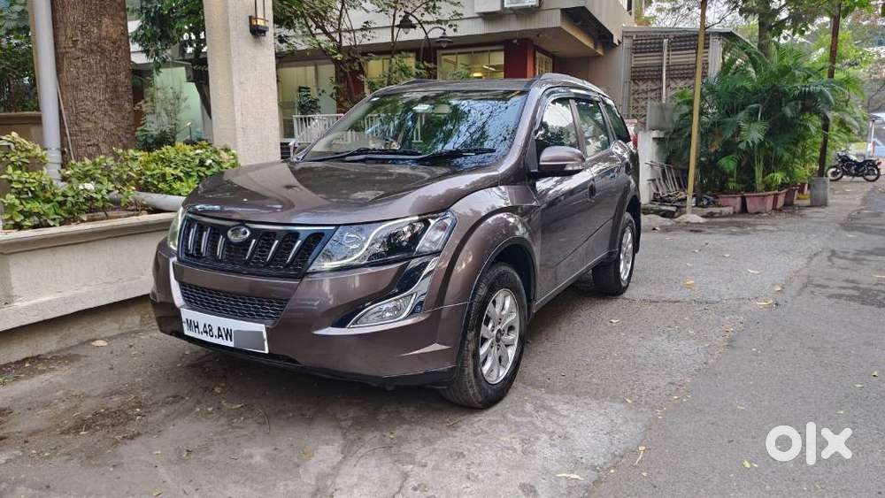 Mahindra Xuv500 W10 At, 2017