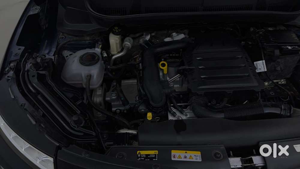 Skoda Kylaq Signature At, 2025, Petrol