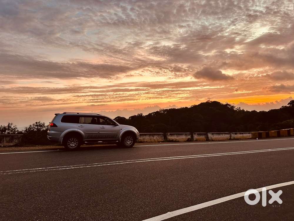 Mitsubishi Pajero Sport 2013