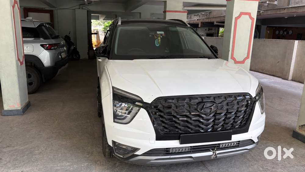 Hyundai Alcazar 2021 Diesel Well Maintained