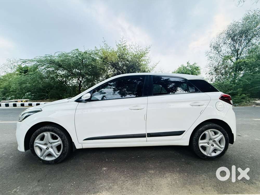 Hyundai I20 Asta Option, 2017, Petrol