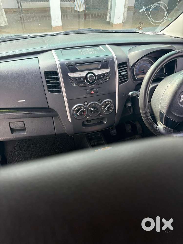 Maruti Suzuki Stingray 2015 Petrol Well Maintained