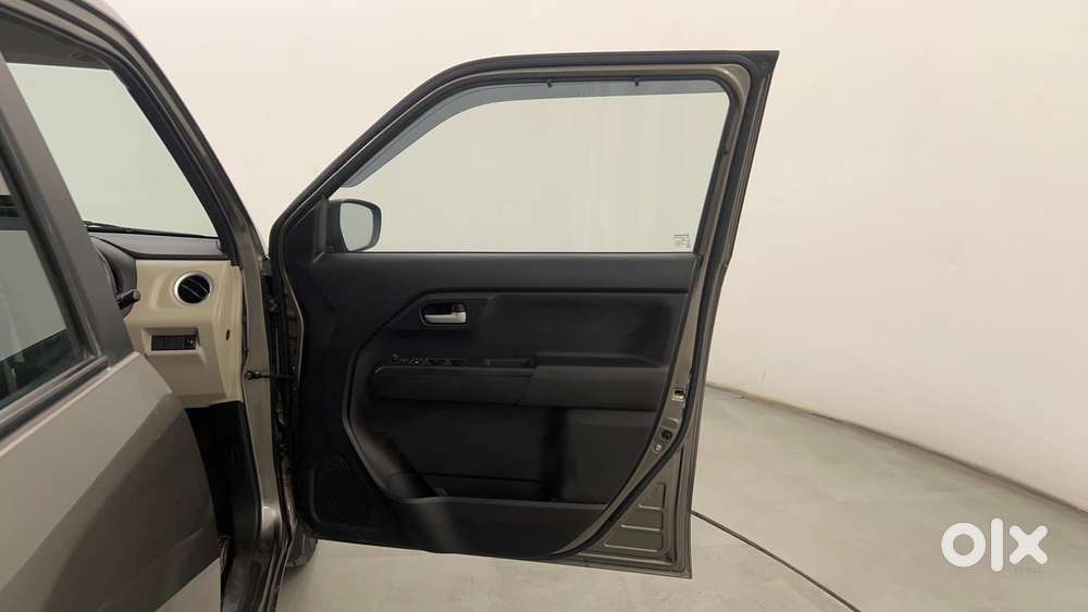 Maruti Suzuki Wagon R 1.2 Zxi Amt, 2022, Petrol