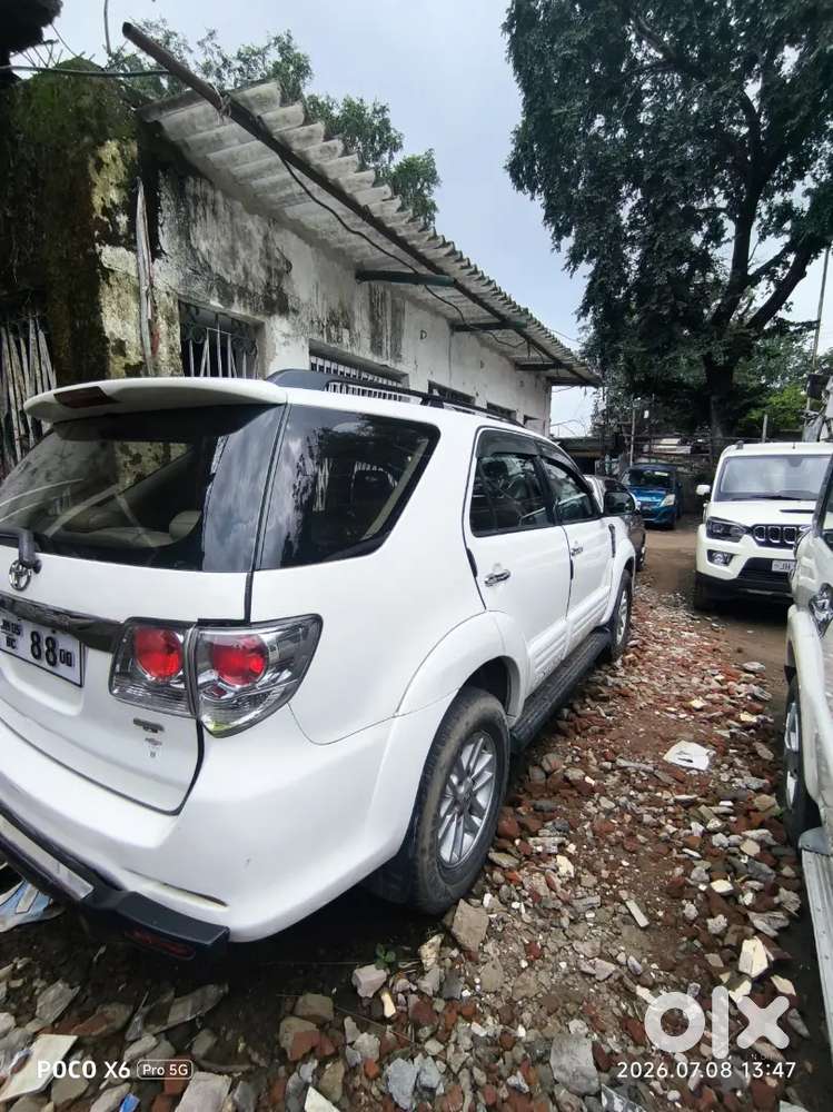 Toyota Fortuner 3.0 D-4d Automatic 2015 Model