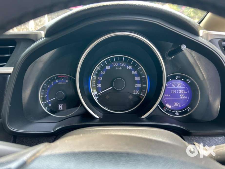 Honda Jazz V Cvt, 2016, Petrol
