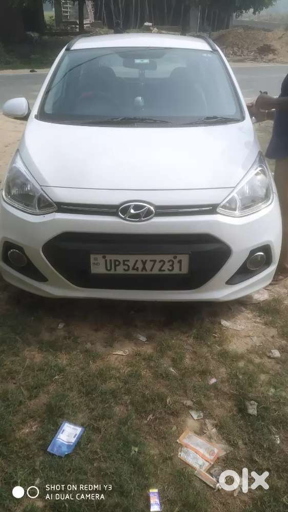 Hyundai Grand I10 2016 Diesel 80000 Km Driven