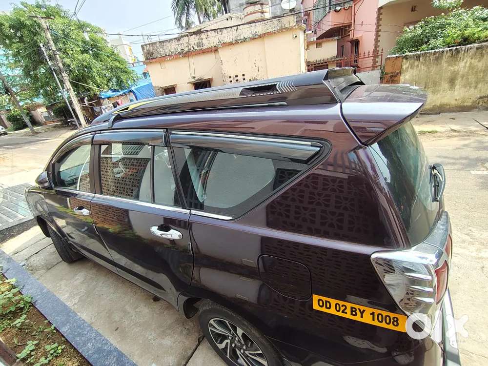 Innova Crysta 2023 Gx Varient