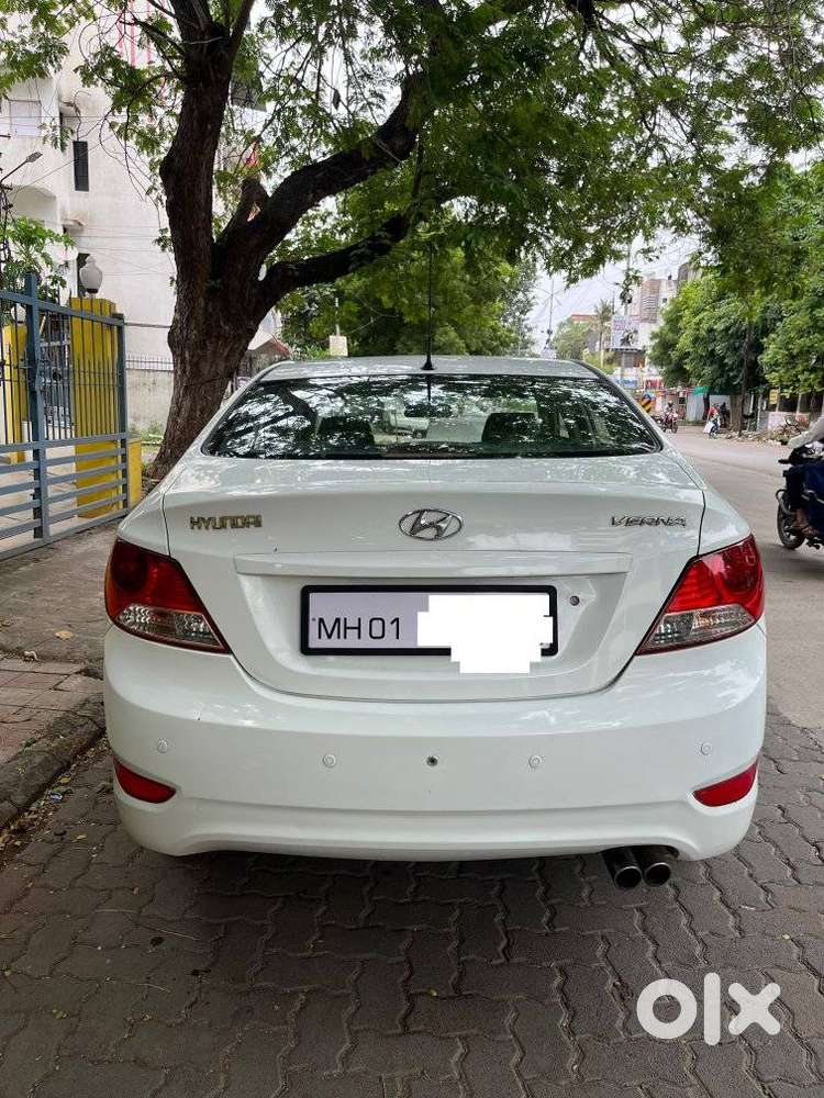 Hyundai Verna 1.4 Vtvt Gl, 2013, Petrol