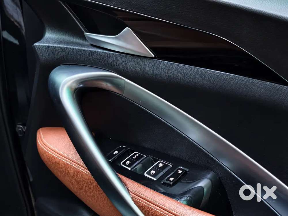 Mg Hector Plus 2021 Diesel 35000 Km Driven