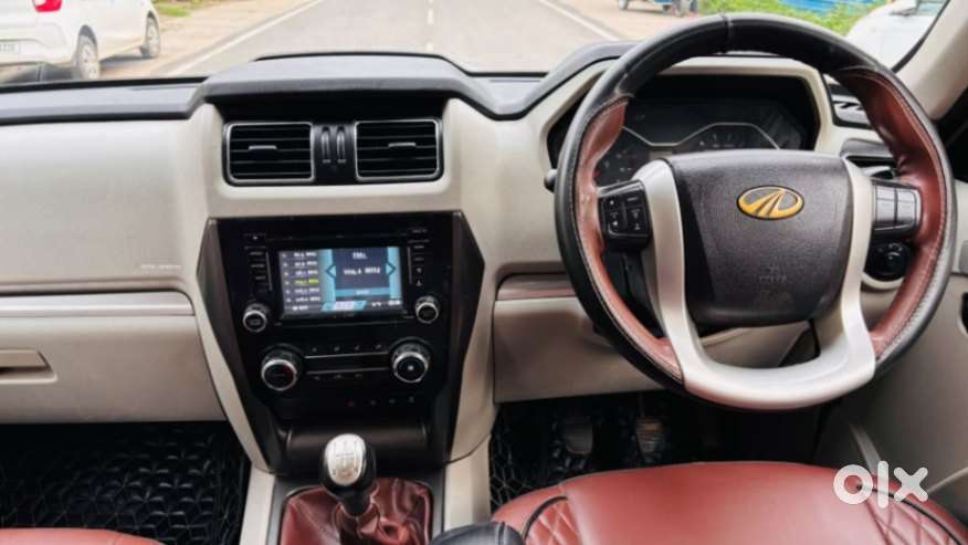 Mahindra Scorpio S10, 2017, Diesel