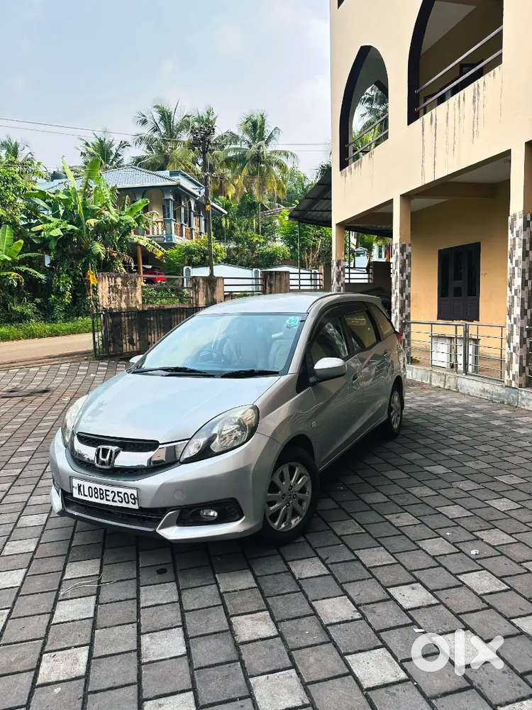 Honda Mobilio V Option 2014