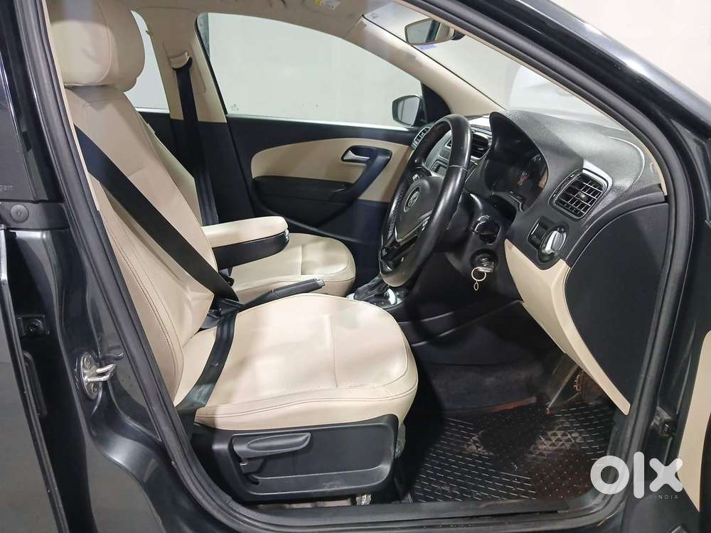Volkswagen Vento 1.6 Highline, 2020, Petrol