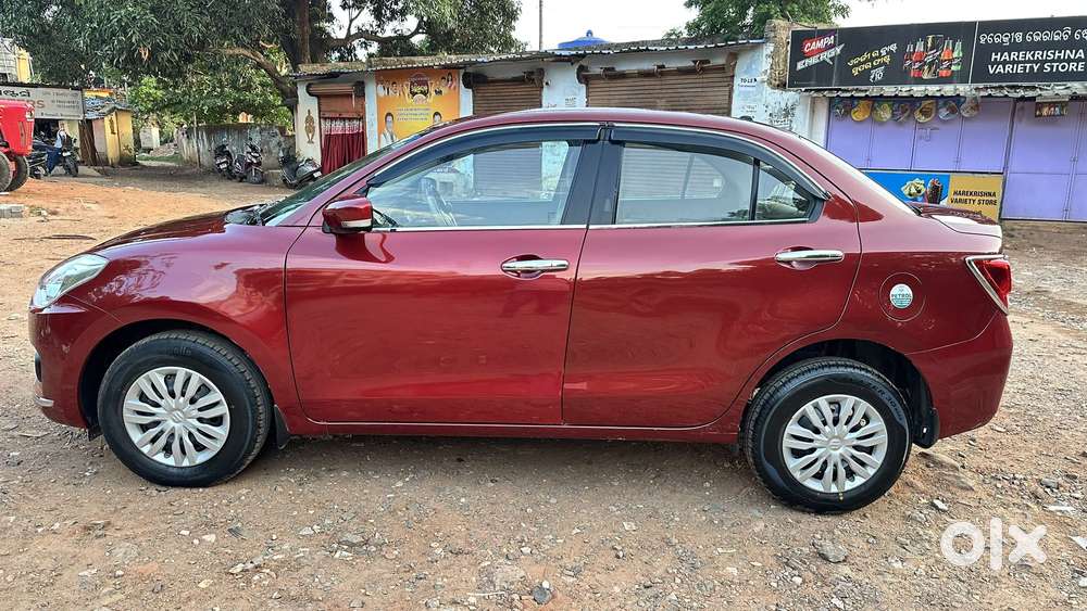 Maruti Suzuki Swift Dzire 1.2 Vxi Bsiv, 2018, Petrol