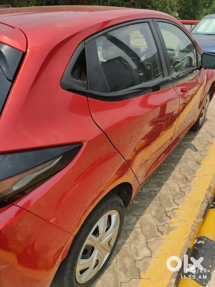 Tata Altroz 2021 Petrol 60000 Km Driven