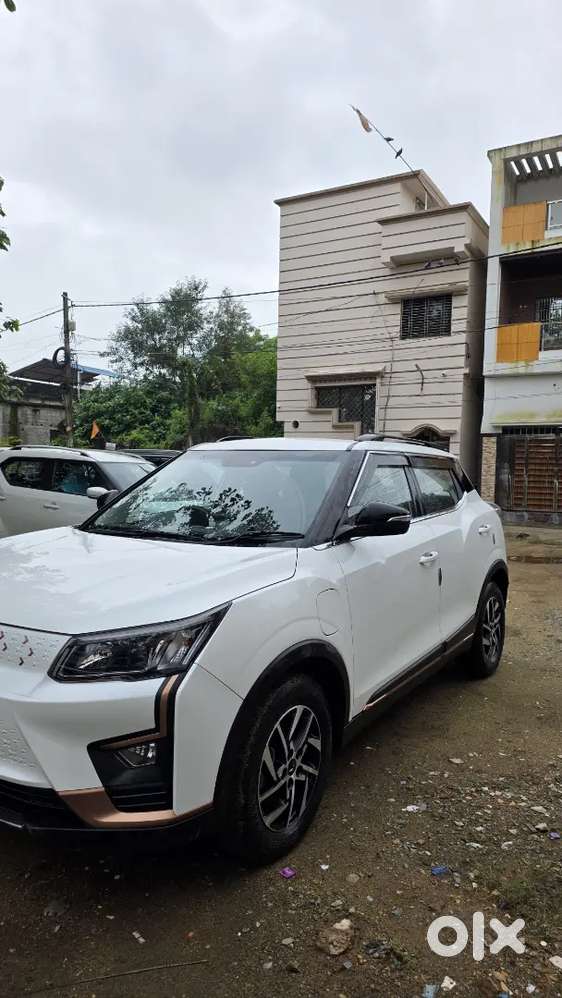 Mahindra Xuv400 Ev 2025 Electric Well Maintained
