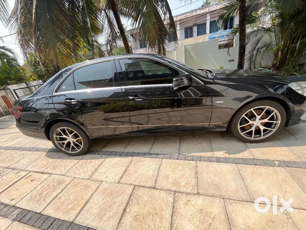 M R Dealers