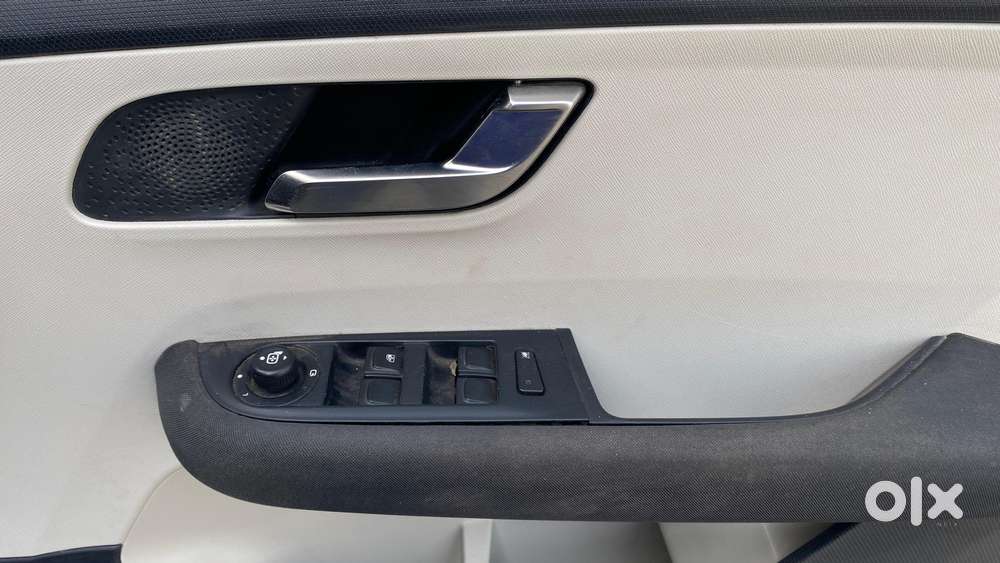 Tata Altroz Xz, 2022, Petrol