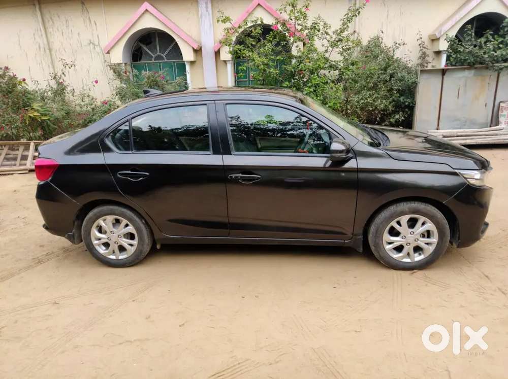 Honda Amaze 2nd Gen Petrol 64000 Km Driven