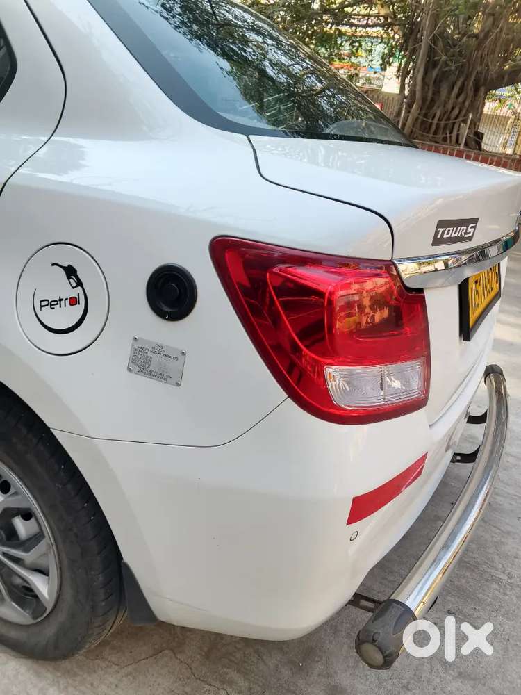 Maruti Suzuki Dzire 2025 Cng & Petrol 60000 Km Driven
