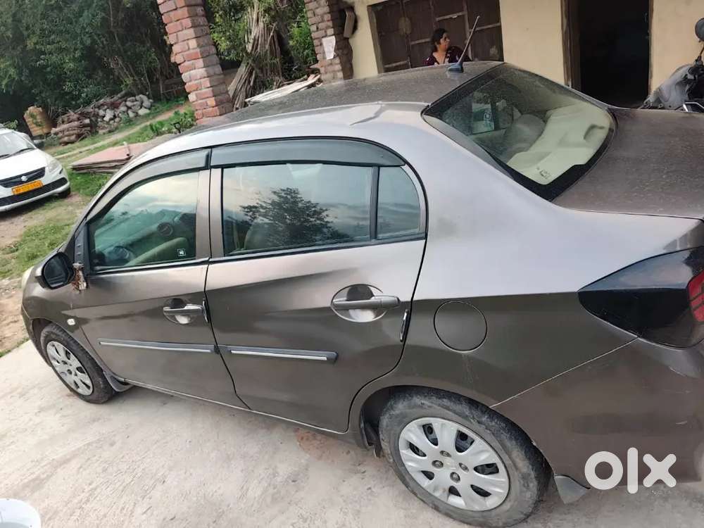 Honda Amaze 1.5 Smt Petrol Manual 2013