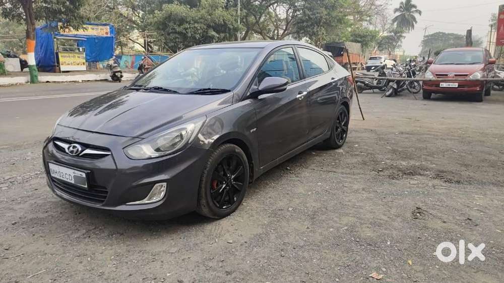 Hyundai Verna Fluidic 1.6 Vtvt Sx Automatic, 2011, Petrol