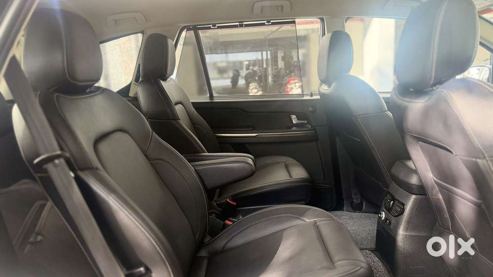 Tata Hexa Xta, 2018, Diesel