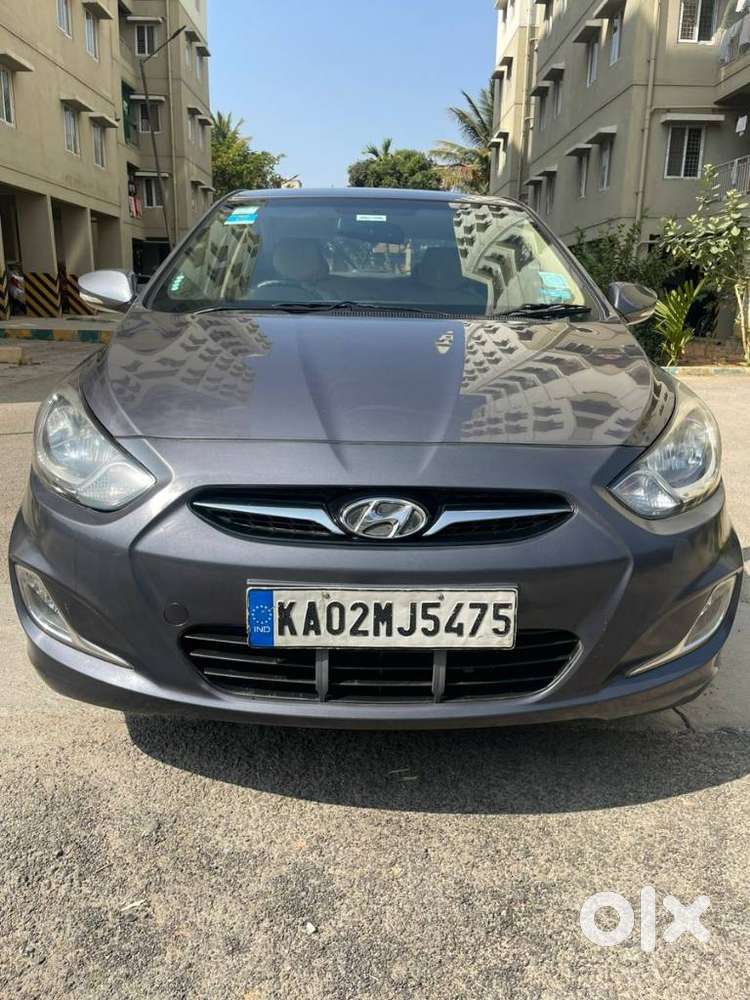 Hyundai Verna Fluidic 1.6 Vtvt Sx, 2014, Petrol