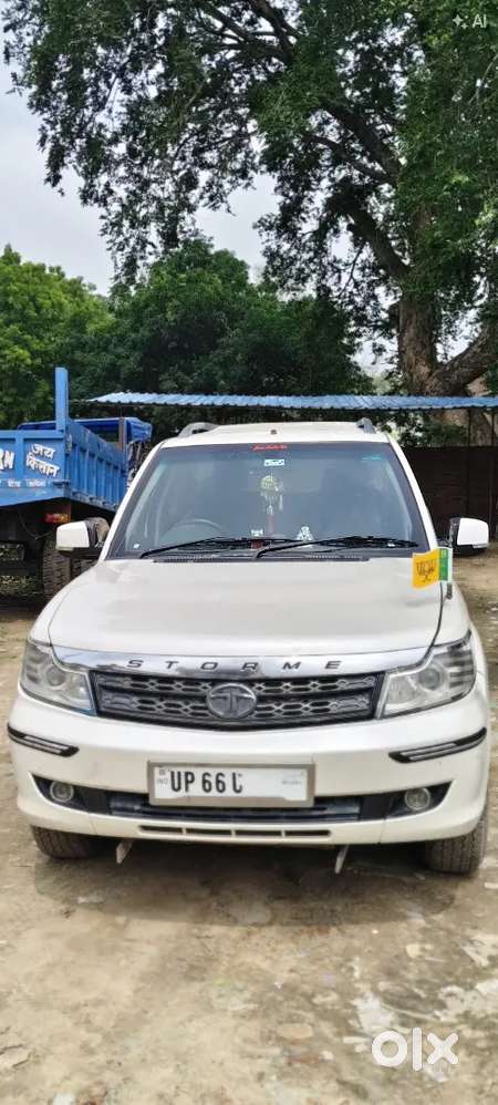 Tata Safari Storme 2017