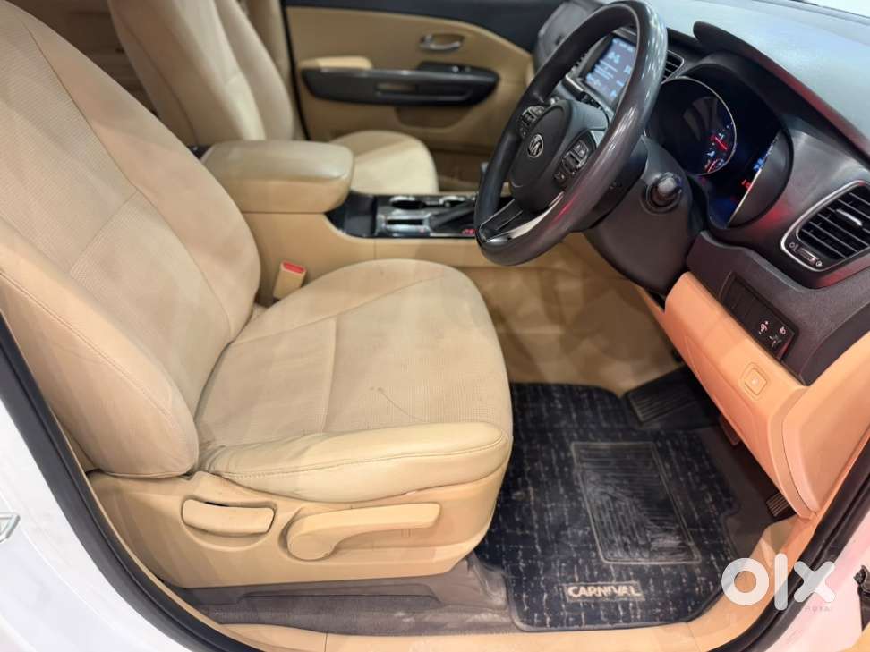 Kia Carnival Premium 8 Str, 2020, Diesel