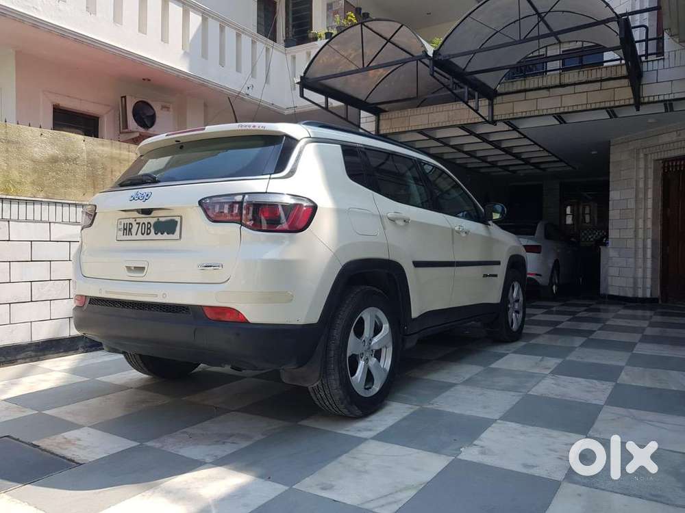 Jeep Compass 32500 Km Driven