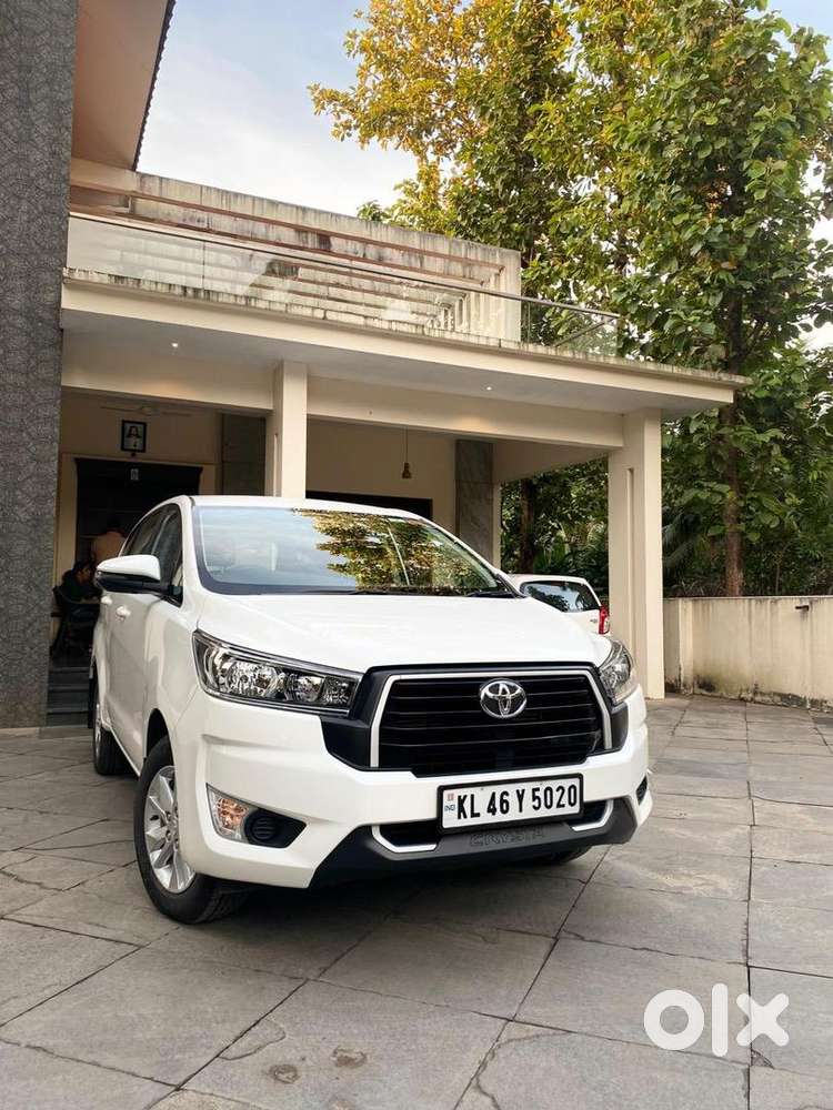Toyota Innova Crysta 2023