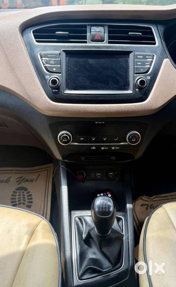 Hyundai I20 Petrol Asta Option, 2018, Petrol