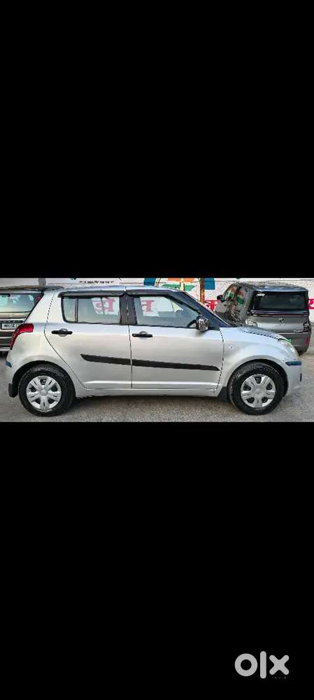 Maruti Suzuki Swift 2009 Petrol Manual