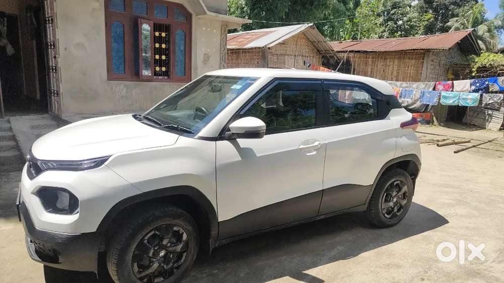 Tata Punch 1.2 Rhythm 2024