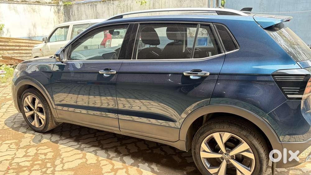 Volkswagen Taigun 1.0 Tsi Topline At, 2024, Petrol