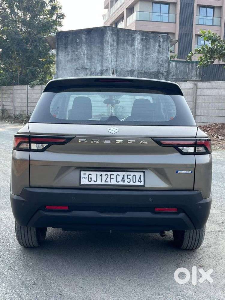 Maruti Suzuki Brezza 1.5 Vxi Smart Hybrid, 2023, Petrol
