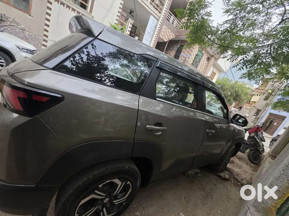 Maruti Suzuki Brezza 2024 Cng & Hybrids 20000 Km Driven